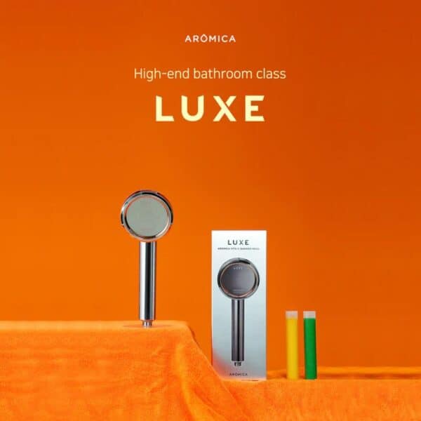Luxe shower head by Aromica, high-end bathroom fixture with modern design and premium features. Perfect for luxury bathrooms, enhancing shower experience with style and quality.